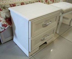 Тумба прикроватная Венеция 4 в Кировграде - kirovgrad.mebel24.online | фото 2